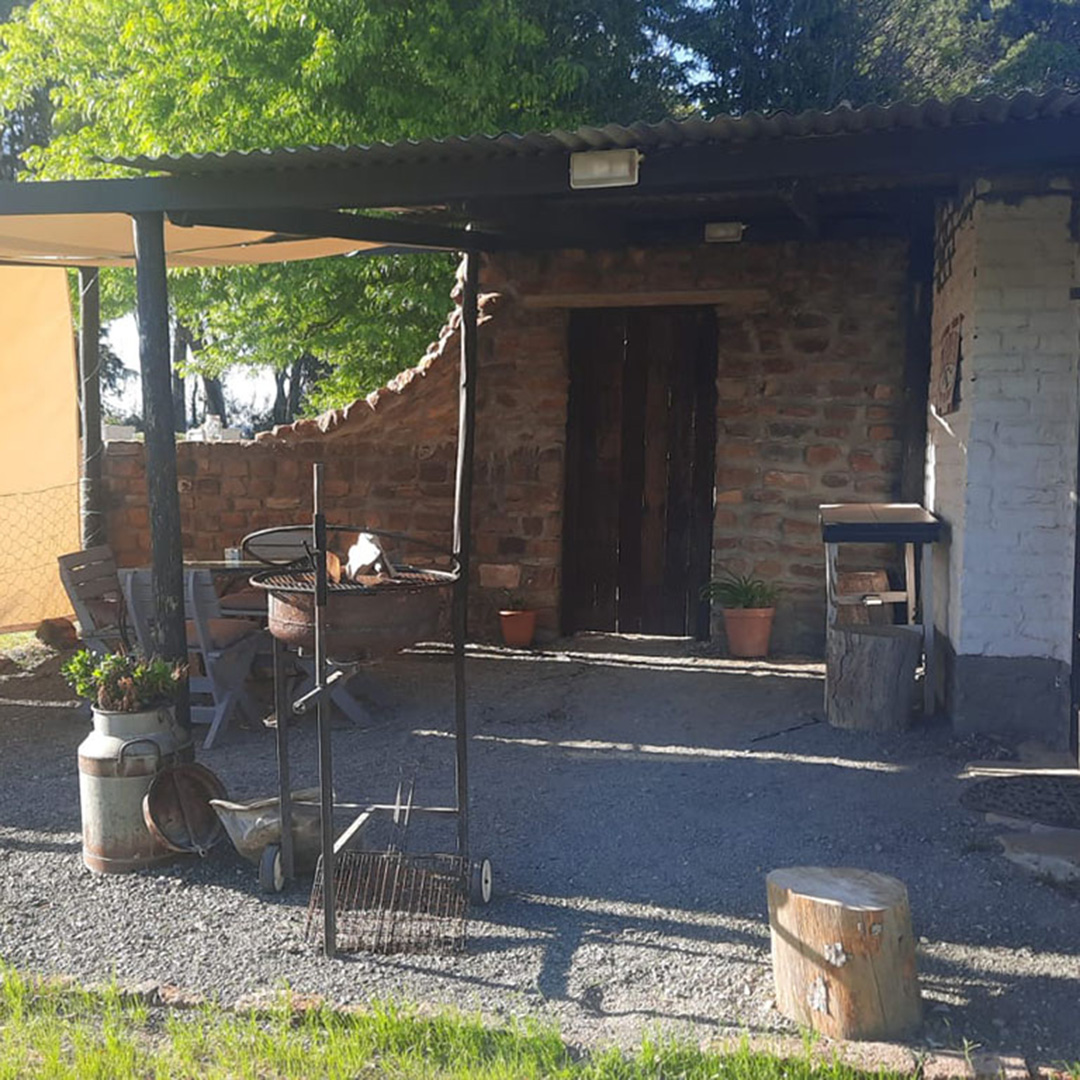 02 Barnyard Home Page11080