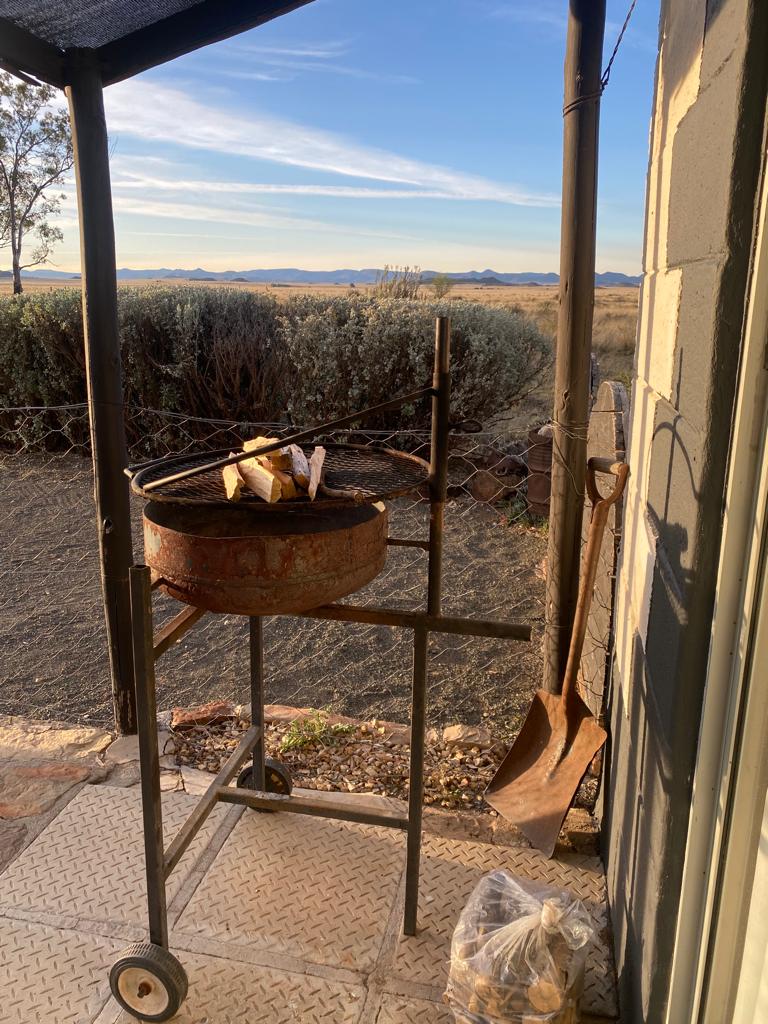 5 Meerkat Braai View